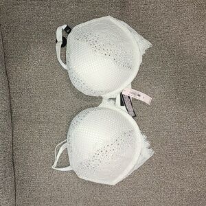 36D Victoria Secret Rhinestone Bra